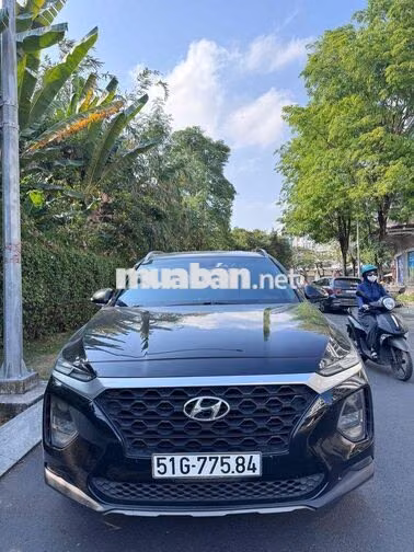Hyundai Santa Fe 2019 Dầu Đen 7 chỗ