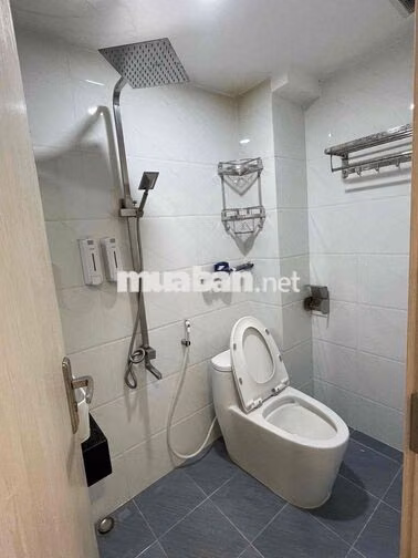 STUDIO CỬA SỔ TRỜI FULL NT NƠ TRANG LONG