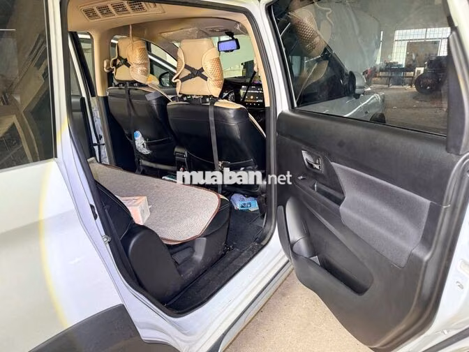 Suzuki XL7 2023 Trắng 30.000km