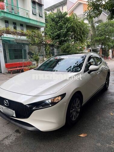 Mazda 3 Sport Luxury 2022 Trắng 40.000 km