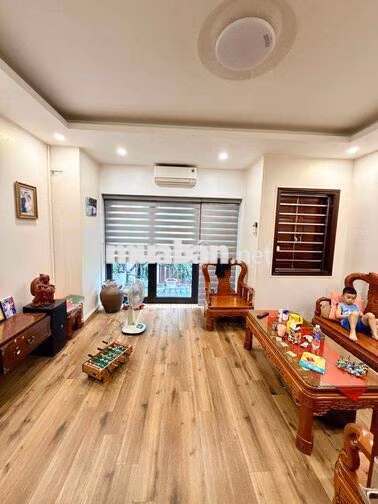 Phân Lô Quân Đội Hoàng Văn Thái, Chân Chung Cư, Thoáng Mát Dân Trí Cao