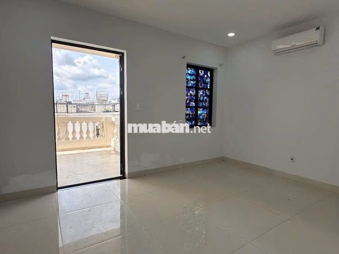 CHO THUÊ NHÀ PHỐ THƯƠNG MẠI CITYLAND CÓ THANG MÁY
