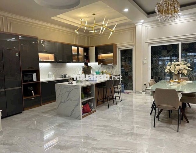 Cần cho thuê Villa HXT 351/3A Lê Đại Hành P.13 Quận 11