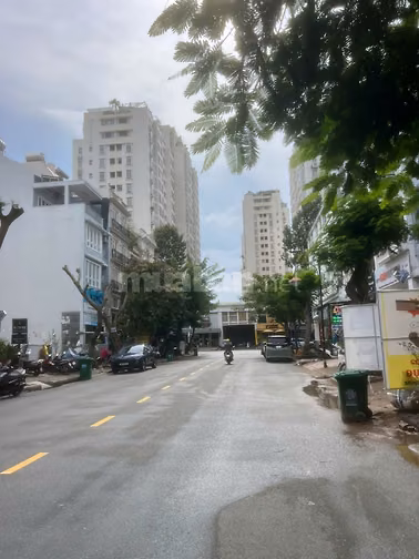 BÁN GẤP NHÀ MẶT TIỀN PHAN KHIÊM ÍCH P. TÂN PHONG KHU VIP PHÚ MỸ HƯNG
