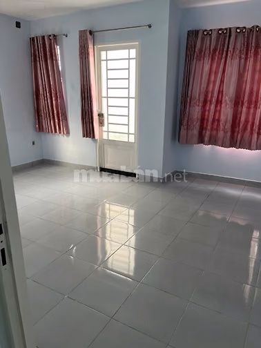 Cho thuê nhà HXT KDC Nam Hùng Vương, 4x10m, 3.5 tấm, 8.5 triệu!