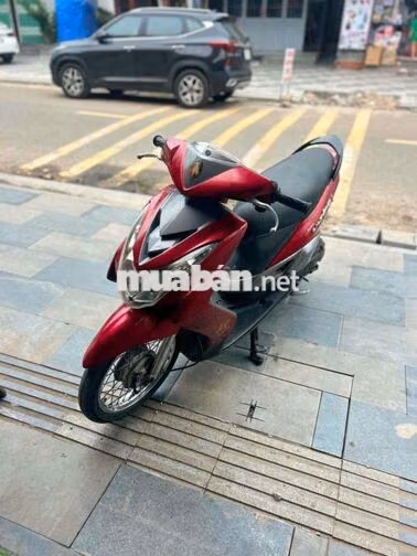 Xe máy màu Đỏ cần bán