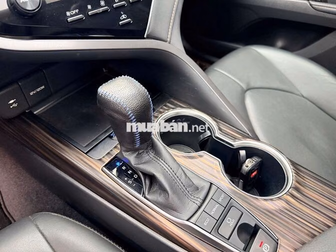 Camry 2.5Q 2021 - ODO 36.143 km - Giá Còn Giảm