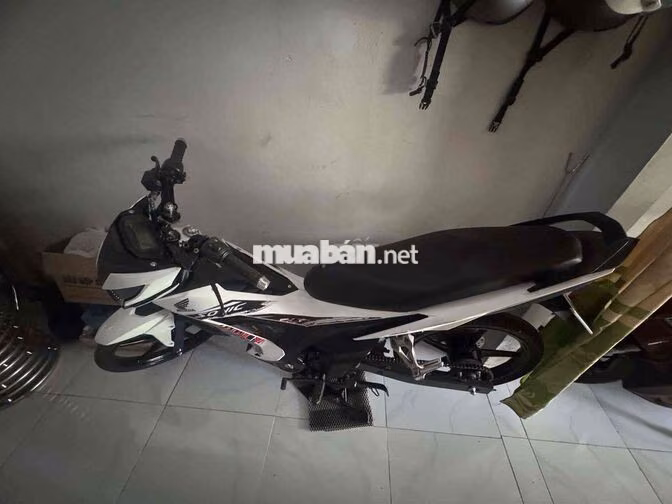 Honda Sonic 65z Trắng Xe côn tay