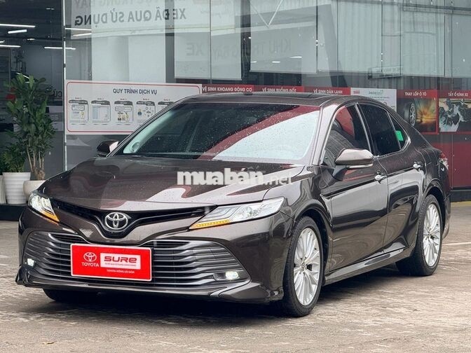 Toyota Camry 2.5Q 2021 Nâu 36.143 km
