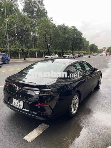 VinFast Lux A 2022 Đen . 1 chủ . full bảo dưỡng