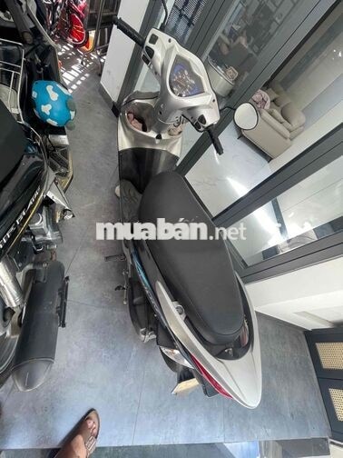 Giá rẻ - Dư 2 xe Honda Air Blade và Vision giá rẻ