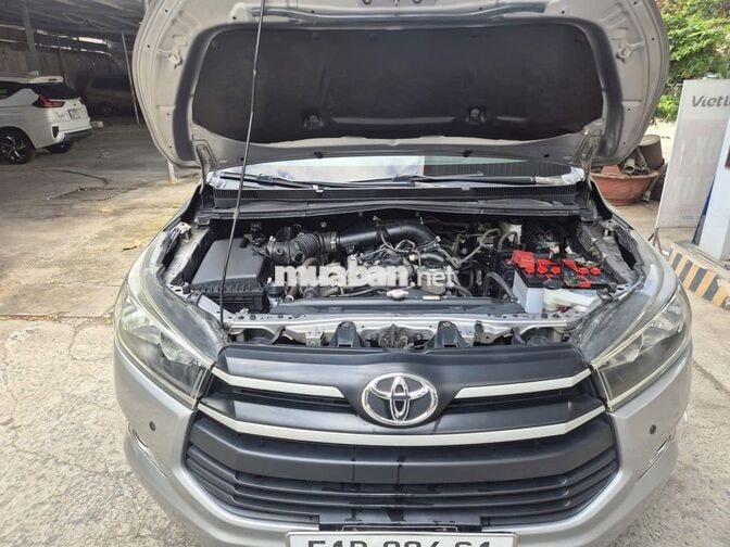Toyota Innova 2020 Bạc 7 chỗ Xăng
