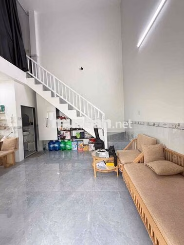 Cho Thuê Nhà Trệt Lửng Căn Góc Mới Đẹp Full Nội Thất Giá 7Tr