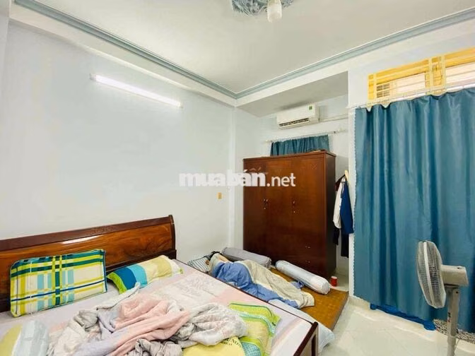 GIẢM 300tr BÁN NHÀ 3TẦNG HẺM Ô TÔ NGAY DƯƠNG QUẢNG HÀM P. AN NHƠN GV
