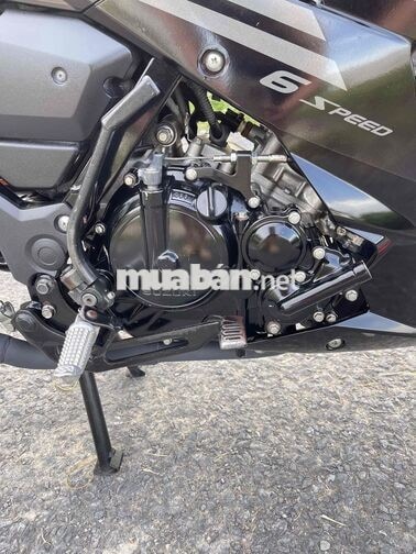 Suzuki Satria F150 2019 Đen 6 cấp