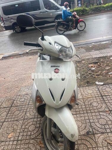 Honda Vision 2025 Trắng Xăng
