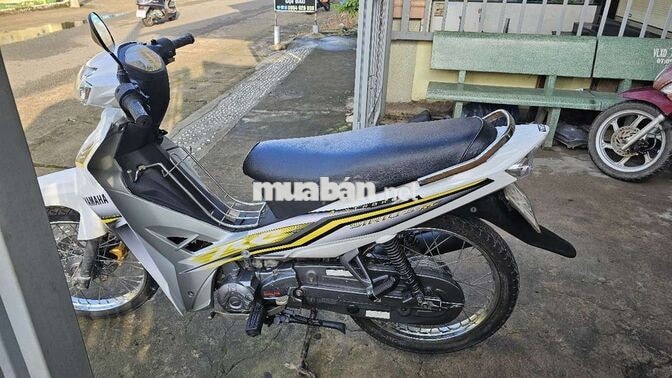 Yamaha Sirius 50cc Trắng