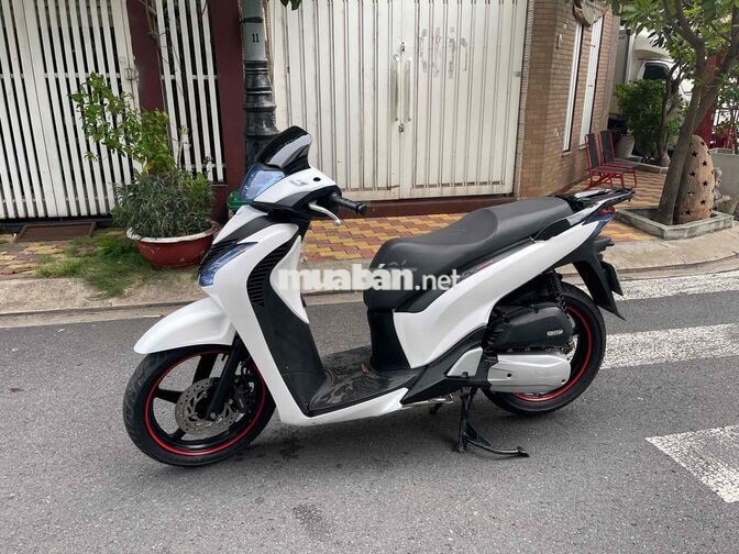 Honda SH 150 Sporty 2015 Trắng đen