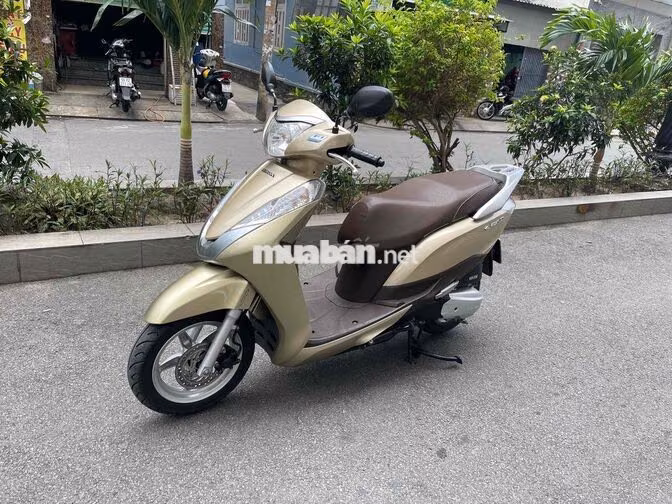 Honda Lead 125 2015 Vàng