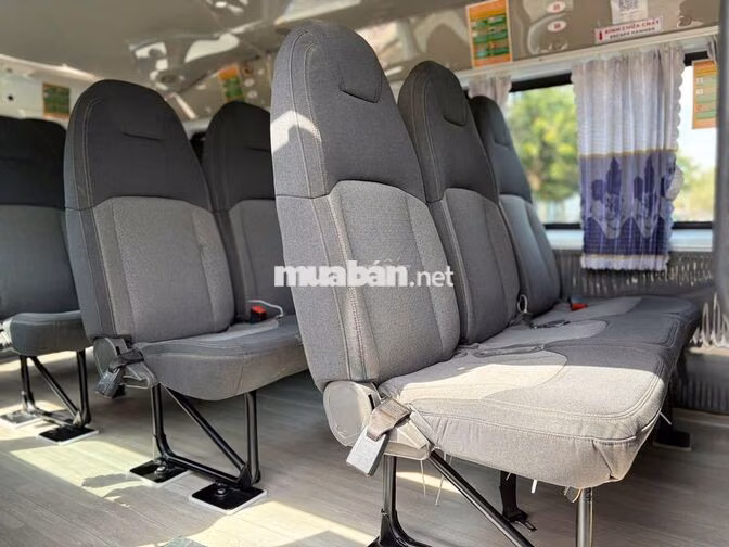 Ford transit 2023 màu trắng - 90.000km