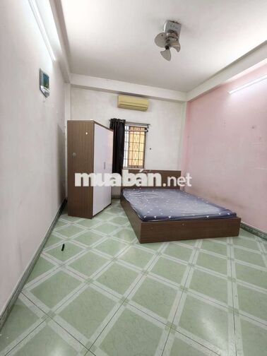 Cho thuê nhà Mặt tiền  Căn hộ dịch vụ-  Cầu Phạm Hùng, Q8- 7 Phòng 7w