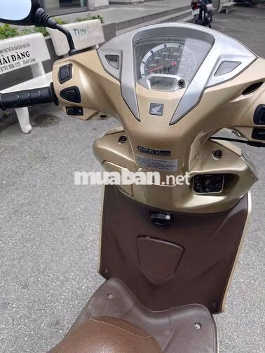 Honda Lead 125 2015 Vàng