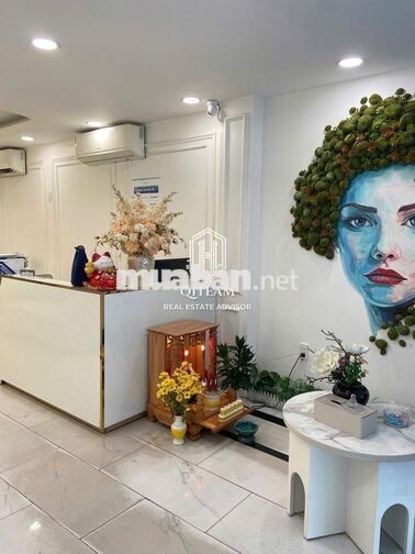 Spa nha khoa MT 212 Trần Hưng Đạo, Q1. Dt: 4x22m, Kc: Hầm 6 tầng TM