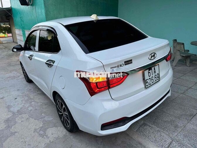 Hyundai i10 Sedan 2018 Trắng