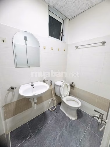 Cho thuê chung cư Moscow, Đông Hưng Thuận-Căn 2PN, Full NT giá 8tr/th