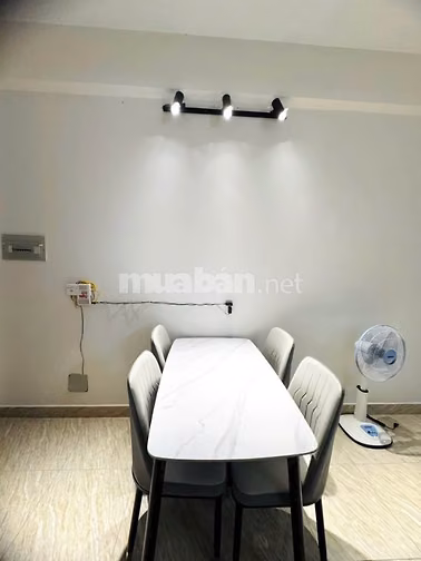 Cho thuê chung cư Moscow, Đông Hưng Thuận-Căn 2PN, Full NT giá 8tr/th