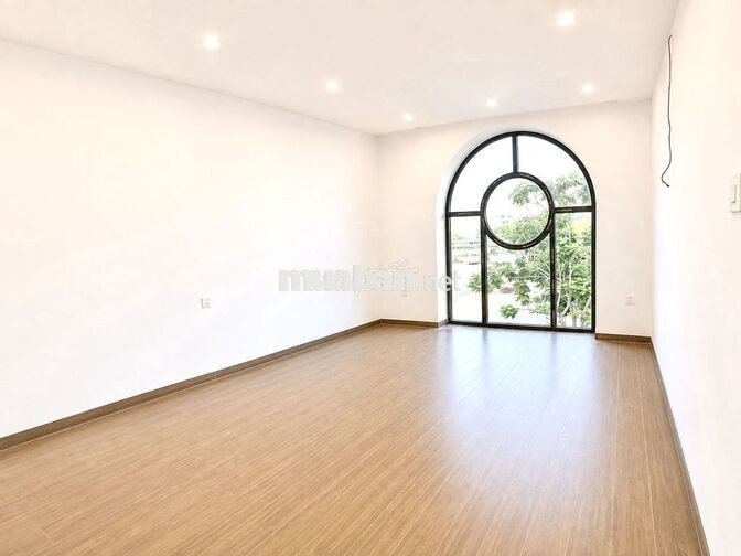 🏡 CHO THUÊ VILLA GÓC 3 MẶT TIỀN MỚI XÂY SIÊU ĐẸP HÀ QUANG 2 65 TRIỆU