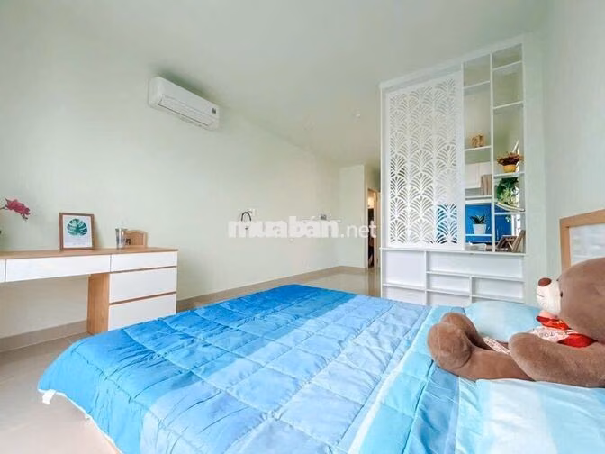 CHDV BAN CÔNG TÁCH BẾP NGAY NGUYỄN VĂN CỪ QUẬN 1