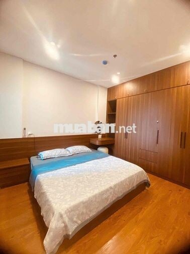 Cho thuê căn 2pn Mia tầng cao, view biển , giá 15tr