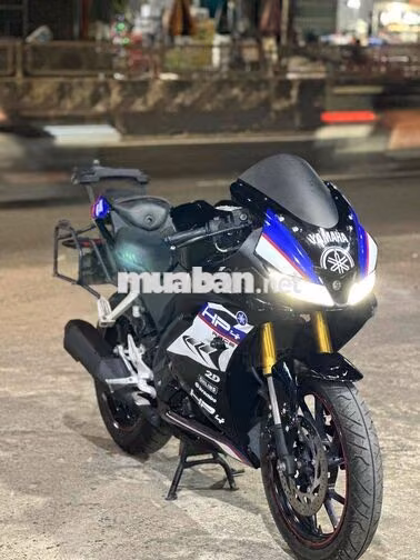 Yamaha R15 Xe côn tay Đen