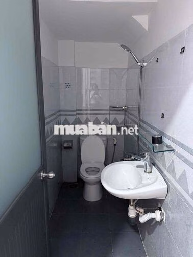 Cho Thuê Nhà Mặt Tiền P Tây Thạnh - DT 4x20m 1 Trệt 3 Lầu - Có PCCC