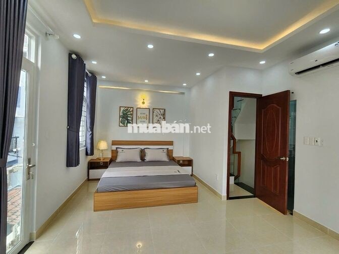 Cho thuê nhà hxh 2 MT Chu Văn An, 5x8m 3 lầu 3Pn giá 18 Tr