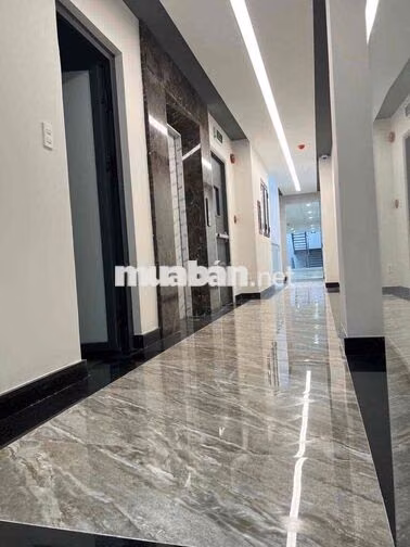 Văn Phòng Gần Sân Bay 70m2 - Miễn Phí Quản Lý - Hầm Xe TM Bảo Vệ …