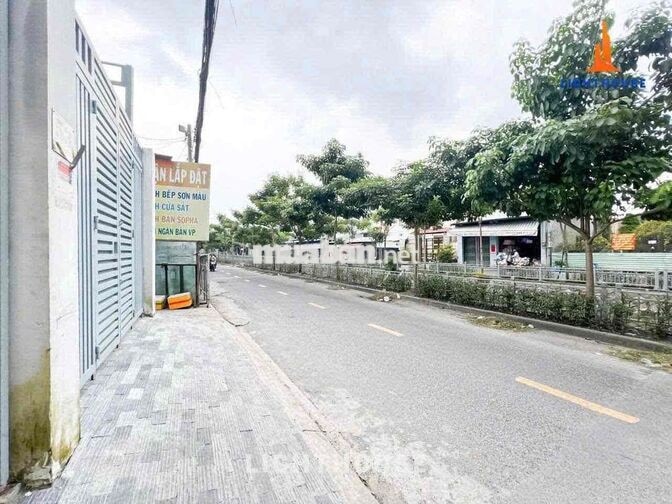 MẶT BẰNG KINH DOANH NGAY NGÃ 4 GA Q12