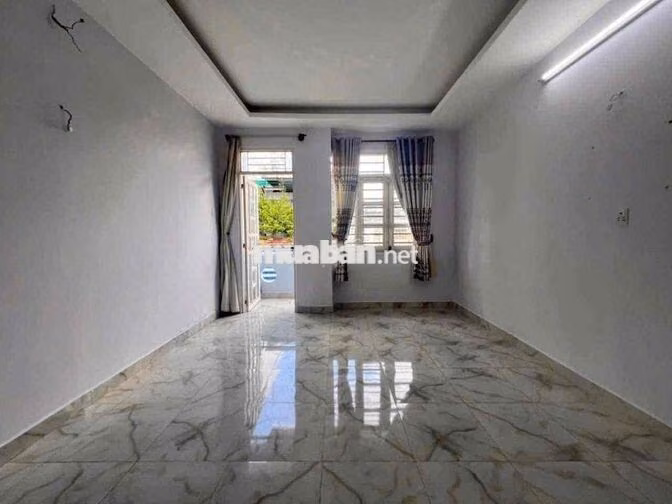 NHÀ HẺM 1/ QUANG TRUNG ( 4,5x12M) - 2 PHÒNG RỘNG 3WC