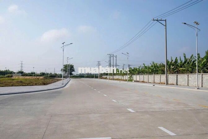 bán ất trong khu công nghiêp gia thuận 1,2,3 . Đối Diện Cần Giờ TPHCM