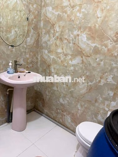 cho thuê nhà nguyên căn 4 phòng ngủ