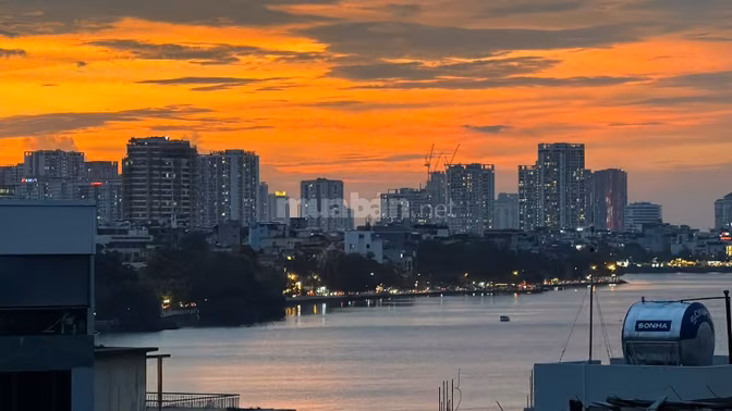 Bán Nhà Tam Đa View Hồ Tây 50m Nở Hậu x7Tầng Thang Máy ÔTô Đỗ Sau Nhà
