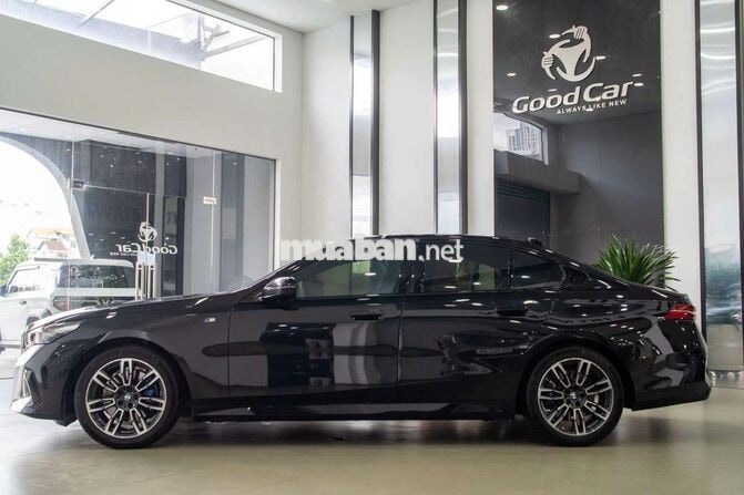BMW 530i All New 2025 Black Edition cực đẹp