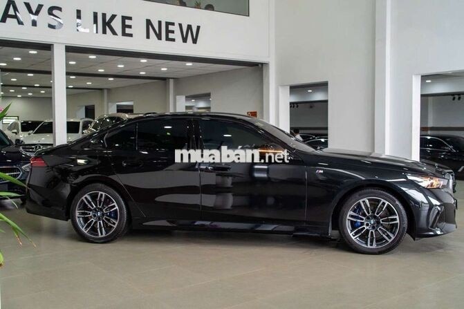 BMW 530i All New 2025 Black Edition cực đẹp