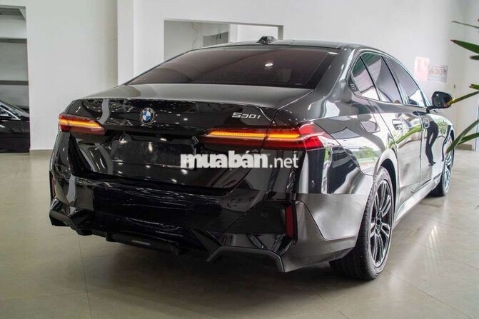 BMW 530i All New 2025 Black Edition cực đẹp