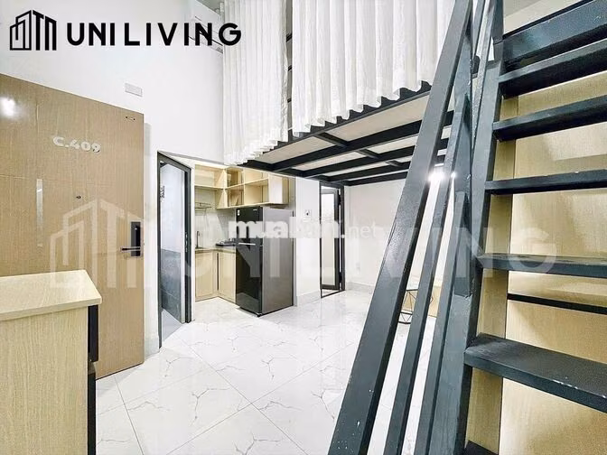 Duplex giá 5tr5, ở được 4 - 5 bạn, cách ĐH Văn Lang 3p và Giếng Trời.