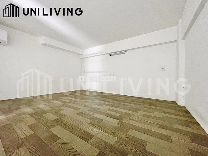 Duplex giá 5tr5, ở được 4 - 5 bạn, cách ĐH Văn Lang 3p và Giếng Trời.