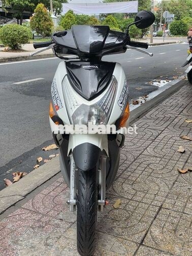 Honda Click 110 2010 Trắng.Biển Tp
