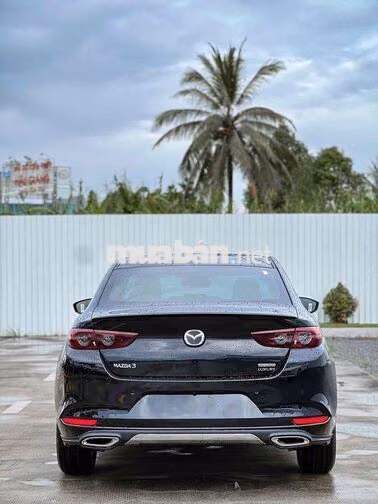 Mazda 3 E5 ưu đãi 100% LPTB