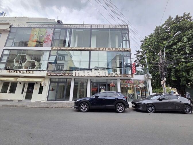 GÓC 2 MẶT TIỀN, SÀN SUỐT, CÓ CHỖ ĐỂ XE TẠI HẺM 158 NGUYỄN GIA TRÍ QBTH